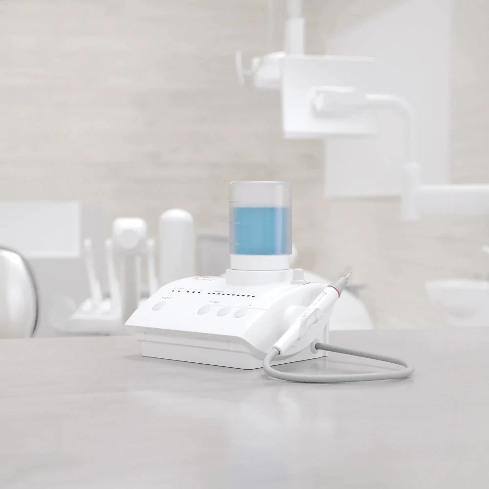 Ultraschallscaler UDS-E LED | Wassertank, inkl. 8 ZEG Ansätze